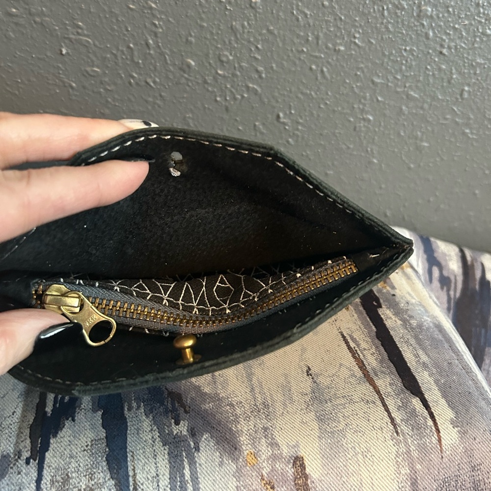 WAYAWAYA Black Leather Wallet - Picture 4 of 5